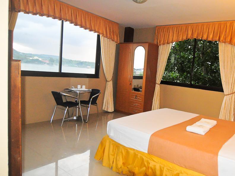 The Royal Coast Tourist Inn 팡라오 외부 사진